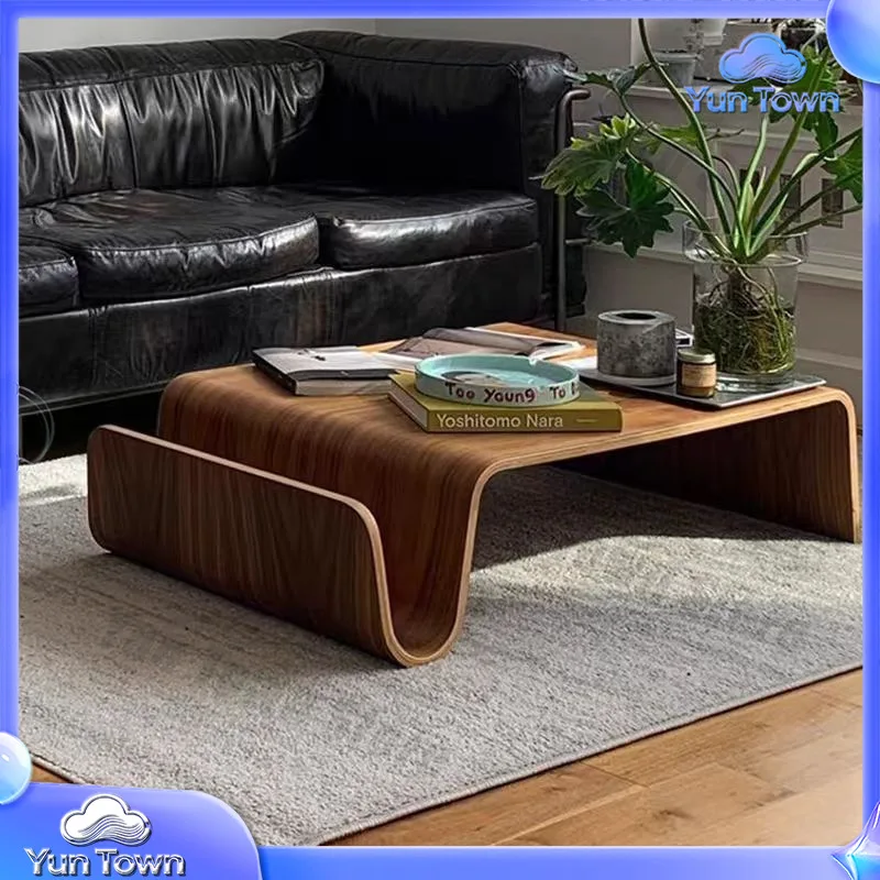 Klappbarer Couchtisch im Nordischen Mittelalterlich-Modernen Stil Gebogenes Holz Massivholz Skandinavisches Designer-Möbelstück für Wohnzimmer