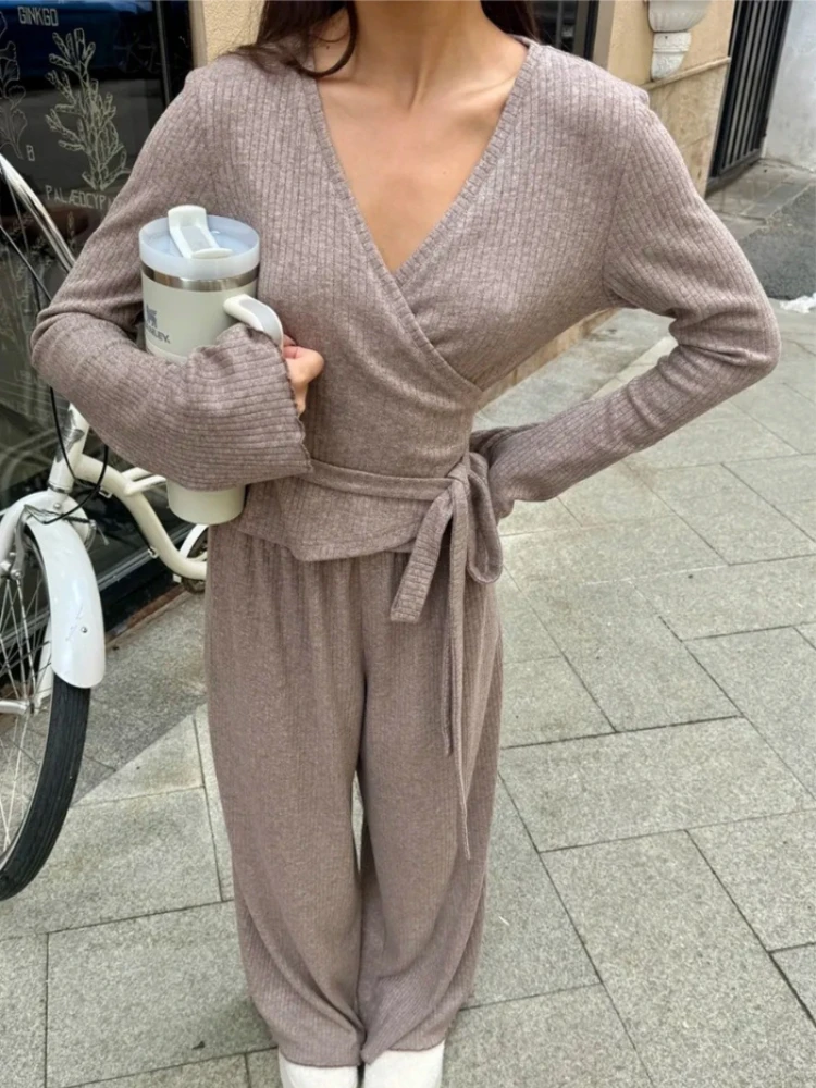 

Tossy Casual Knit 2 Piece-Set For Women Outfits Lace-Up V-Neck Top And High Waist Wide-Leg Pants Sets Female Trousers Outfits