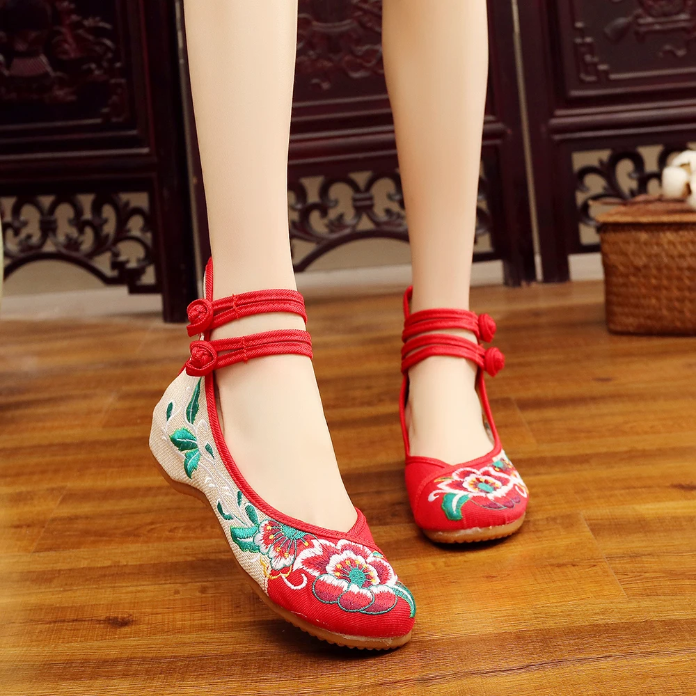 Veowalk Chinese Fashion Women\'s Shoes Old Peking Mary Jane Denim Flats Flower Embroidery Soft Sole Casual Shoes Plus Size 34-43
