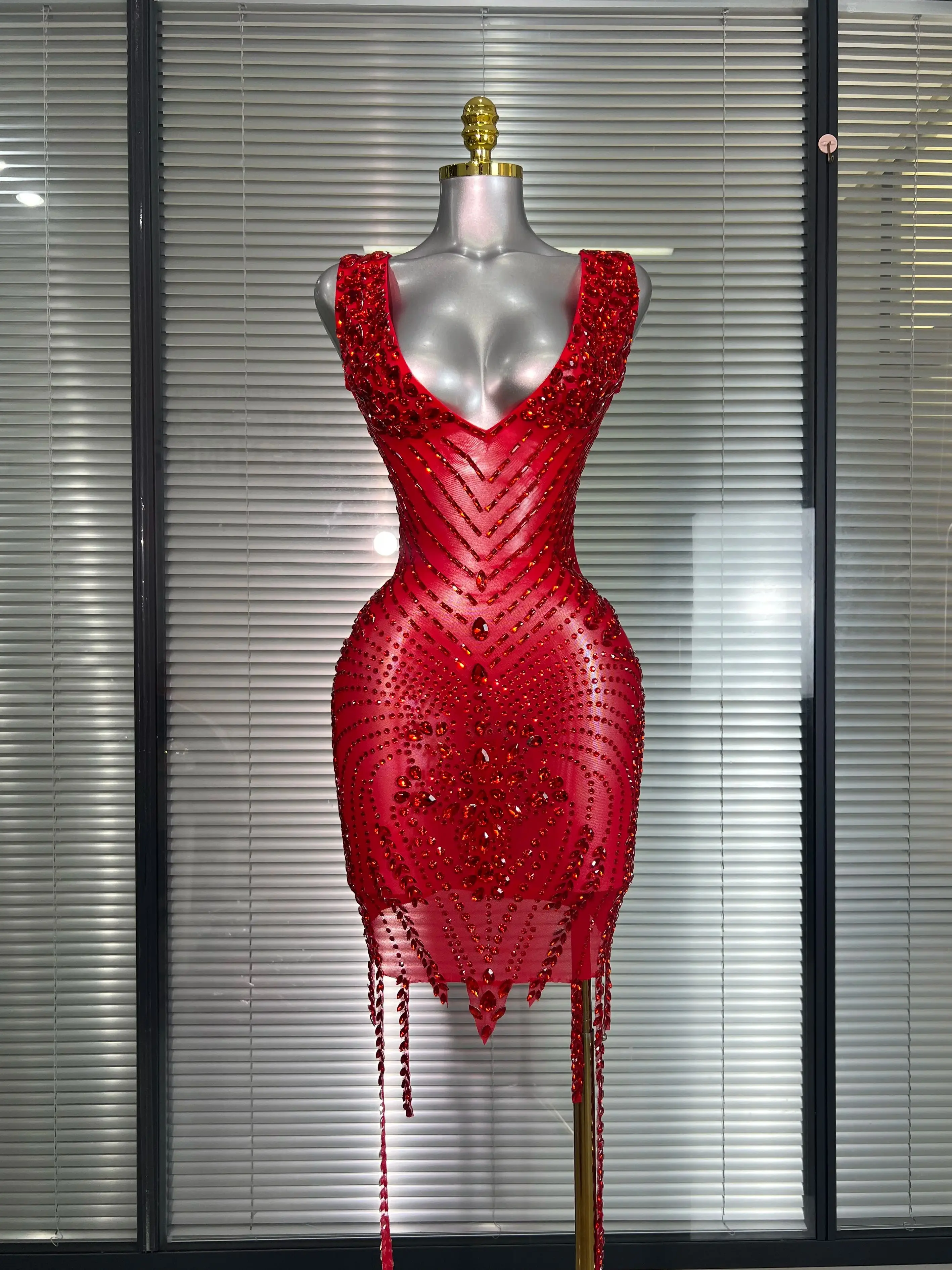 

Знаменитости, новый женский сексуальный сетчатый костюм с v-образным вырезом, сценический костюм, хрустальная танцовщица, певица, ночной клуб, мини-платье для вечеринки