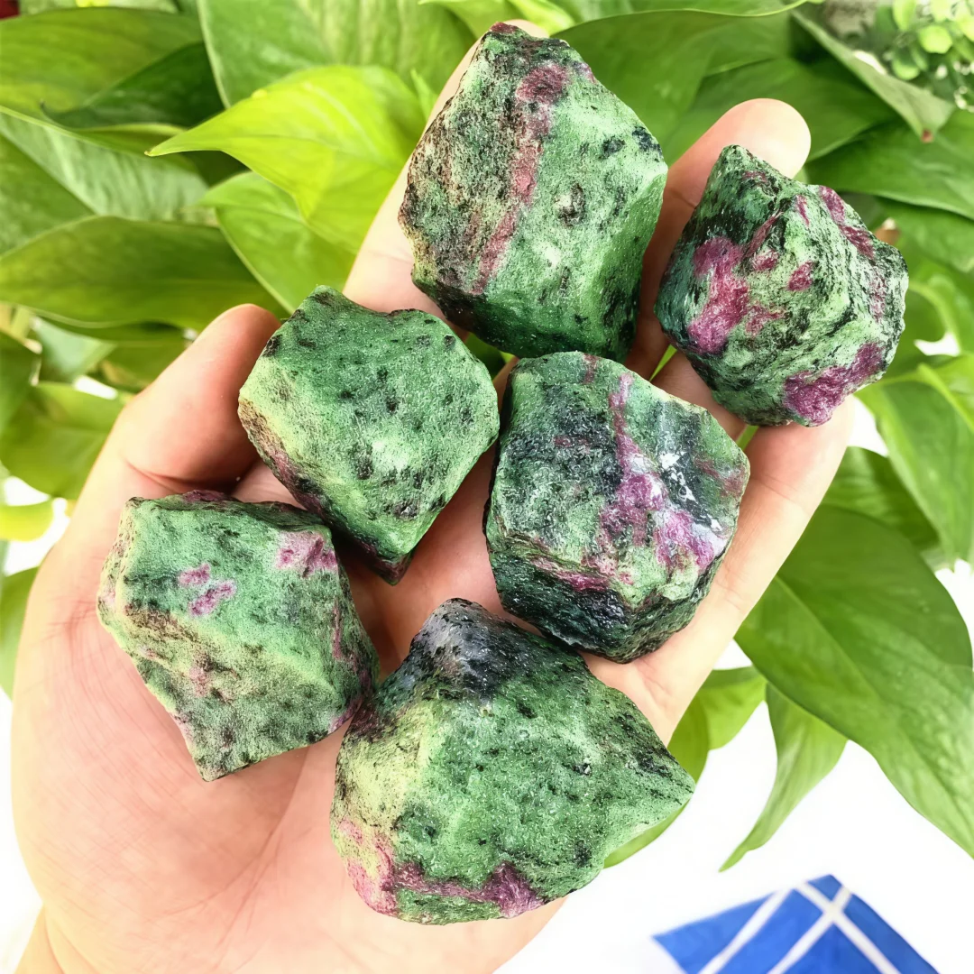 Raw Zoisite Stones, Natural Green Quartz Gemstones. Filler for Vases, Gravel for Fish Tanks, Or for Tumbling And Polishing