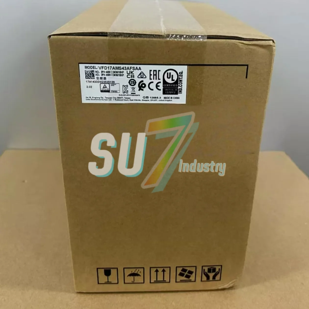 

VFD17AMS43AFSAA frequency converter New In Box