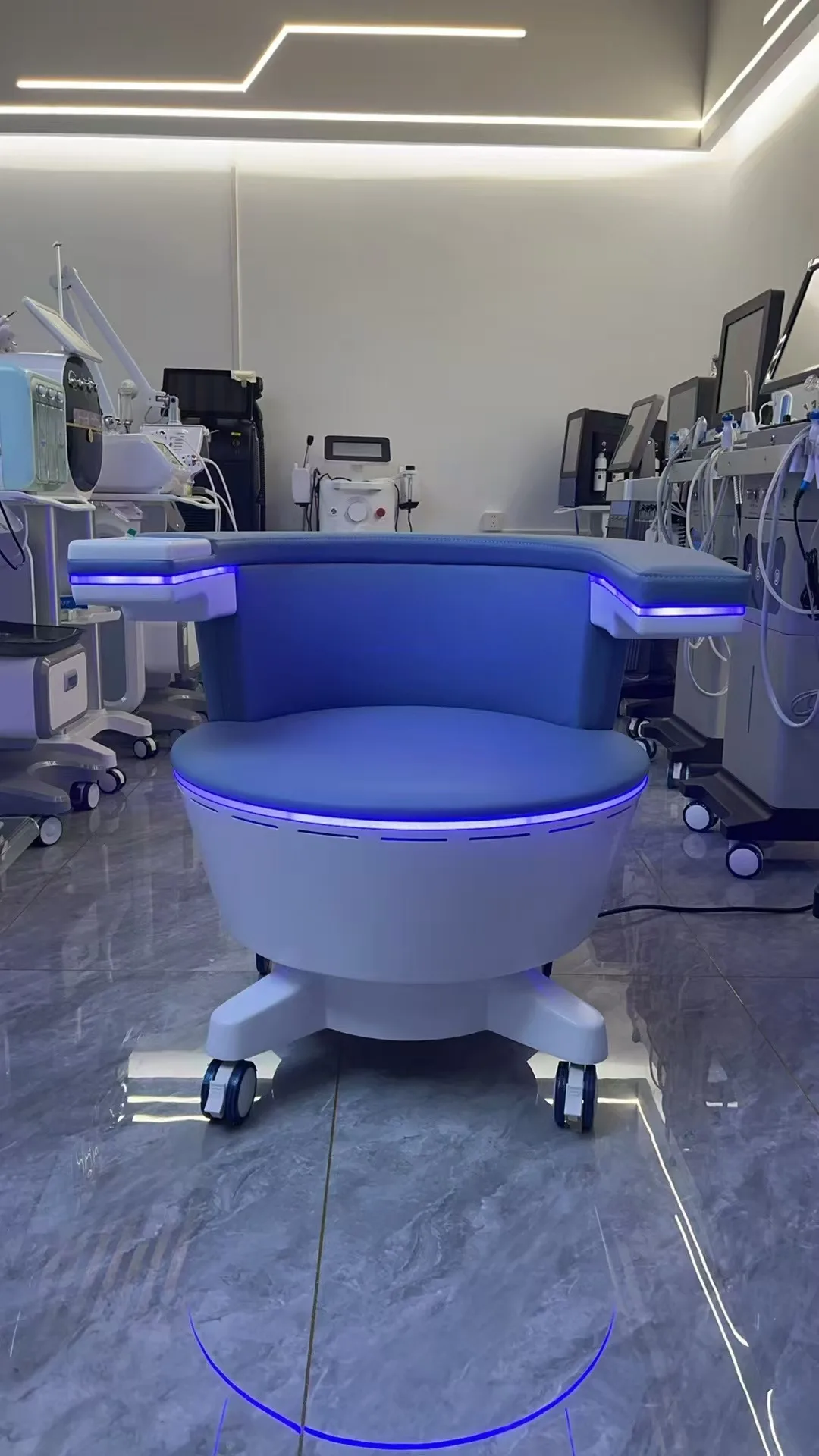 EMS غير الغازية العلاج الكهرومغناطيسي كرسي البولية بعد الولادة إصلاح أرضية الحوض محفز العضلات آلة التمارين 2026