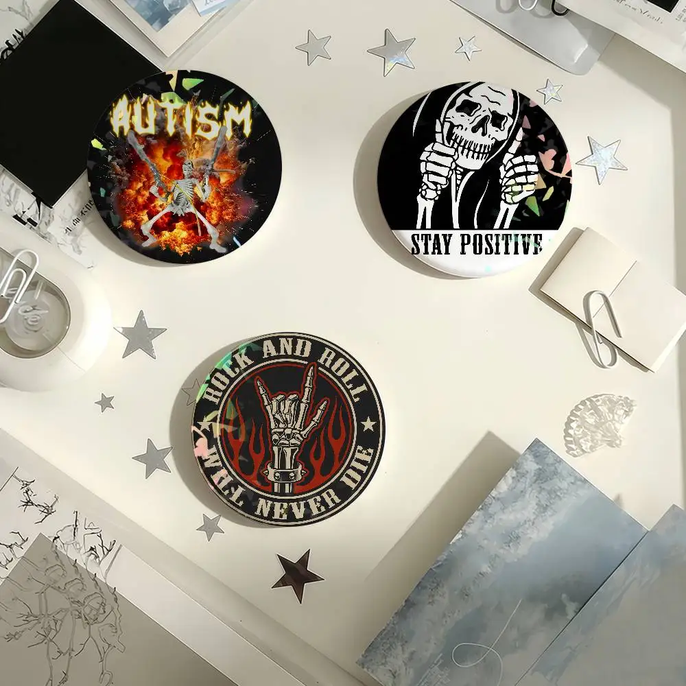 Gruselige Skelett-Laser-Anstecknadeln, handgefertigte Broschen für Rucksack, Geschenke, Taschendekoration, Fans und Sammler