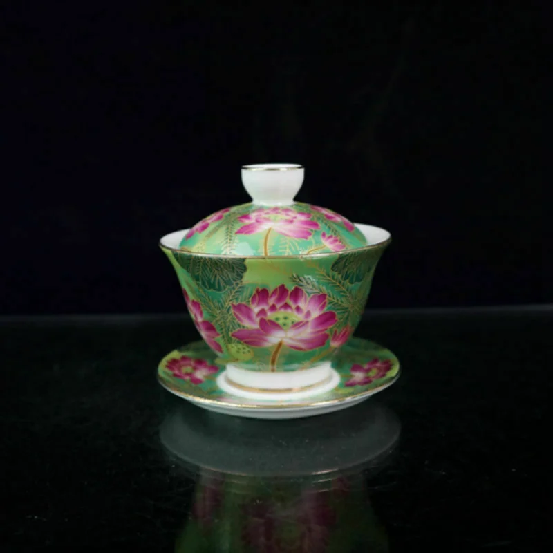 

Chinese Jingdezhen Painted Pastel Lotus Flower Pattern Covered Bowl Tea Cup