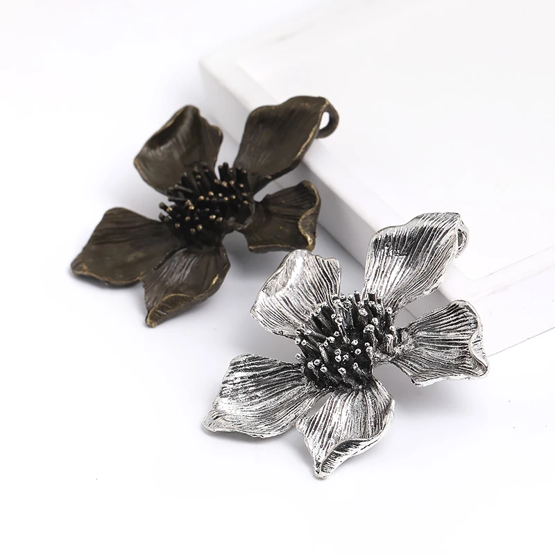 Fashion 2 pcs flower charms fit DIY hand made bracelet necklace earring sweater charms Jewelry Making