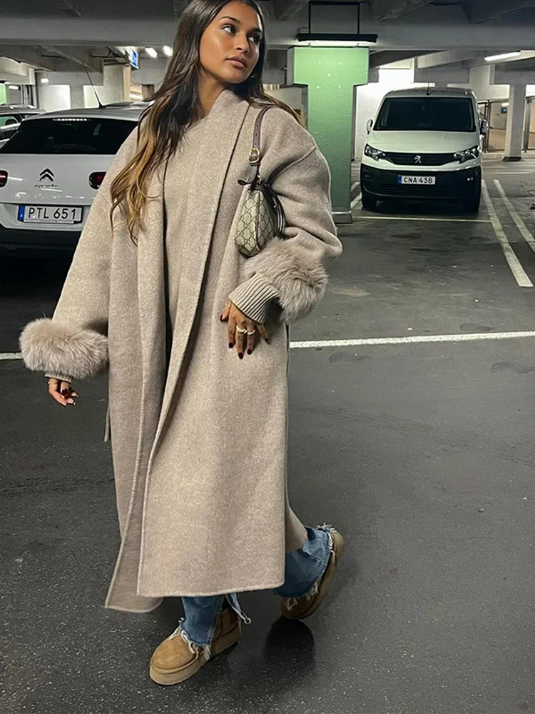 2025 frauen Winter Lange Spitze Up Mäntel Straße Büro Dame Chic Oberbekleidung Mode Patchwork Faux Pelz Hülse Woolen Jacke Mit Gürtel