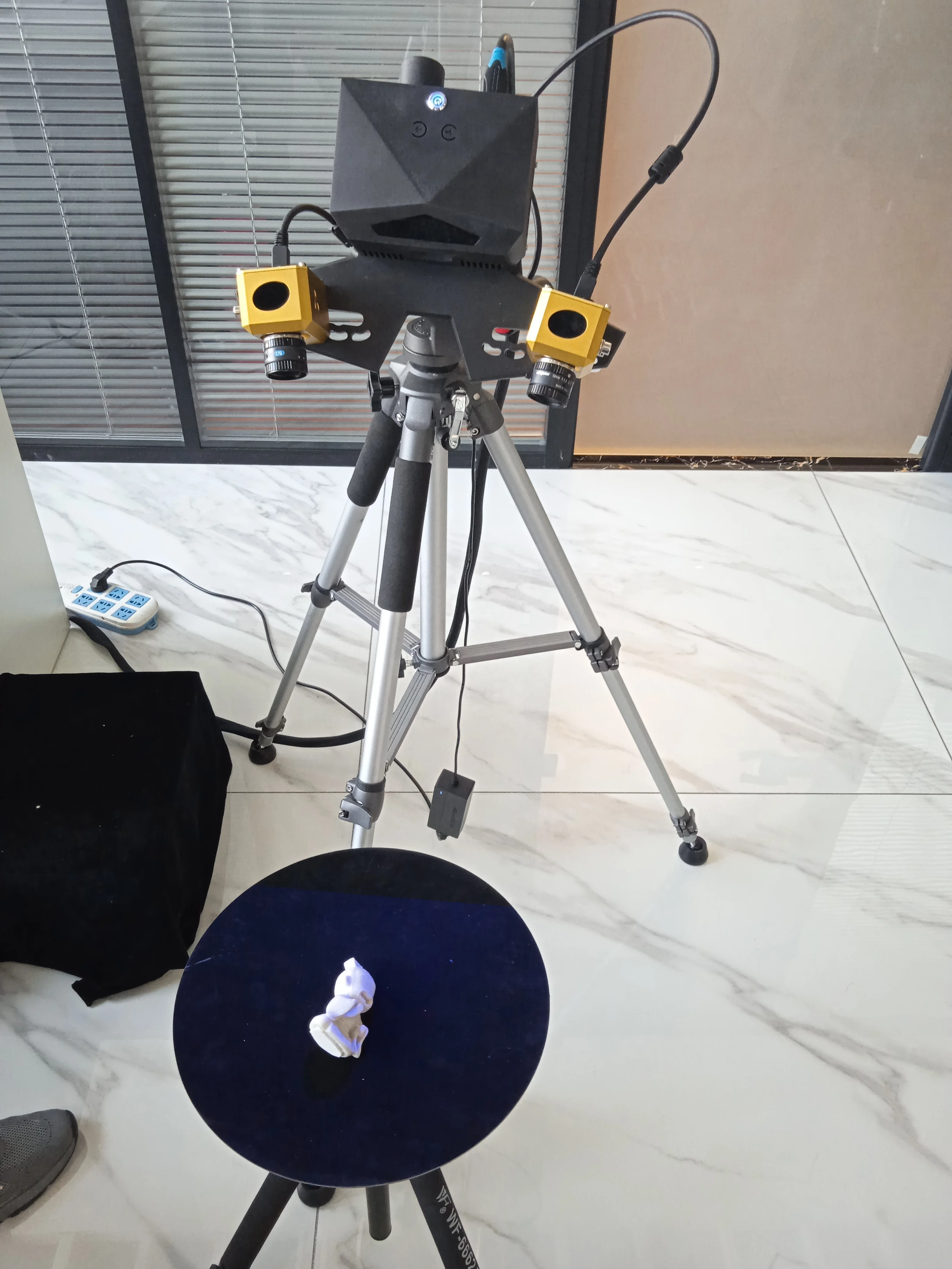 عربة الماسح الضوئي الصغيرة المحمولة الرخيصة من Grandio 3D Las er الماسح الضوئي للبيع