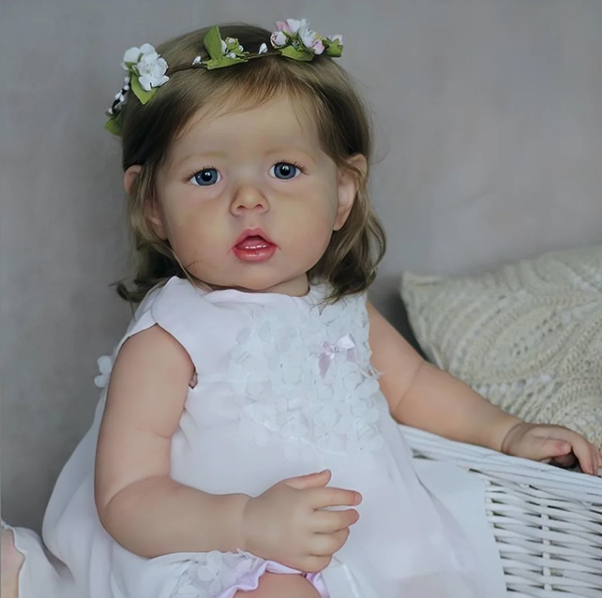 

20 Inch Liam Little Fairy Doll With White Skirt Handmade soft Vinyl Handmade Lifelike Reborn Girl With 3 D painted Skin Doll