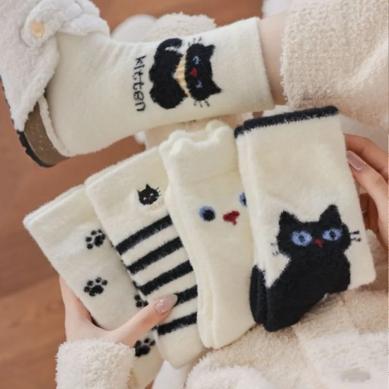 5 Pairs 2025 New Winter Embroidered Cat Design Cute Socks Set Fuzzy Thick Warm Women's Sleeping Socks Kawaii Thermal Socks Woman
