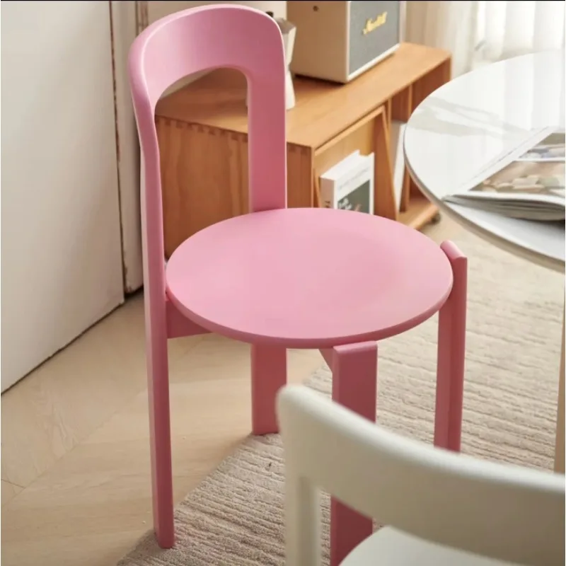 كرسي طعام عتيق من خشب الزان الشمالي، تصميم قابل للتكديس مع مسند ظهر منحني للأثاث الشمالي الأنيق الموفر للمساحة