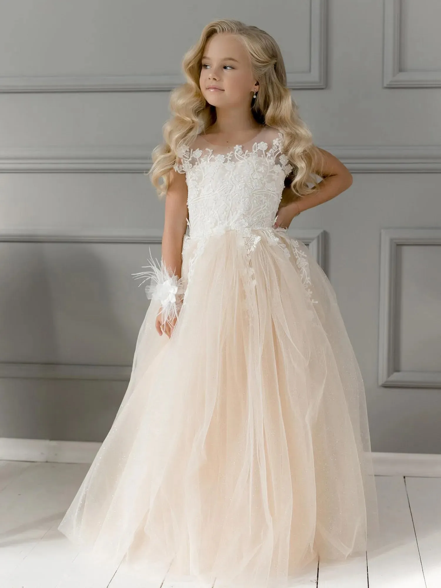 

Champagne color Flower Girl dress glisten tulle Lace appliques kids princess bespoke formal occasion birthday prom wedding gow