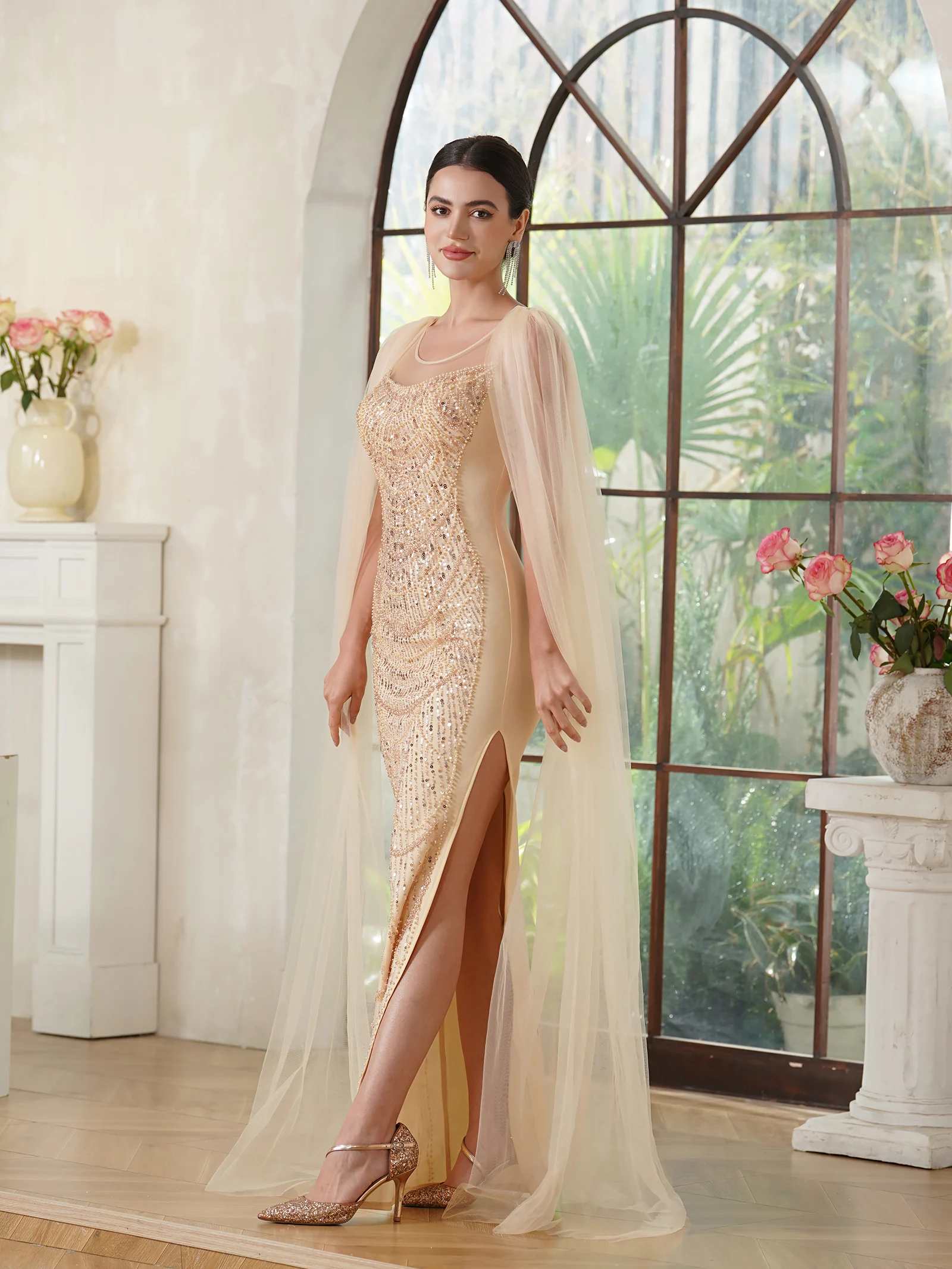 Luxury Champagne Evening Dress Illusion Scoop Neck Mermaid Dress With Tulle Cape Sleeve Sequine Beaded High Slit Maxi Prom Gown