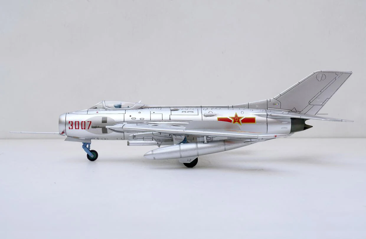 1/72 Chinese J-6 Fighter Model 3007#  Alloy finished product collection model