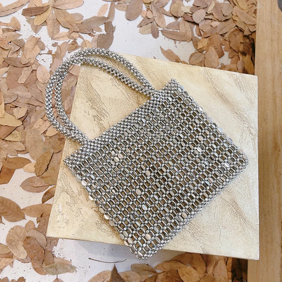 Women Silver Metal Evening Bags Sequins Chains Woven Totes Bag Hollow Out Clutch Purse Female Travel Hobos Shoulder Bag Handbags
