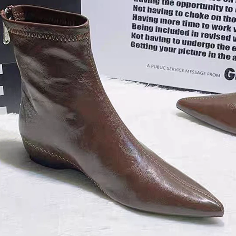 موضة أشار تو النساء حذاء من الجلد السيدات سليم حذاء قصير الشقق فستان الحفلات أحذية الشتاء امرأة بوتاس 2025 جديد Zapatos Mujer