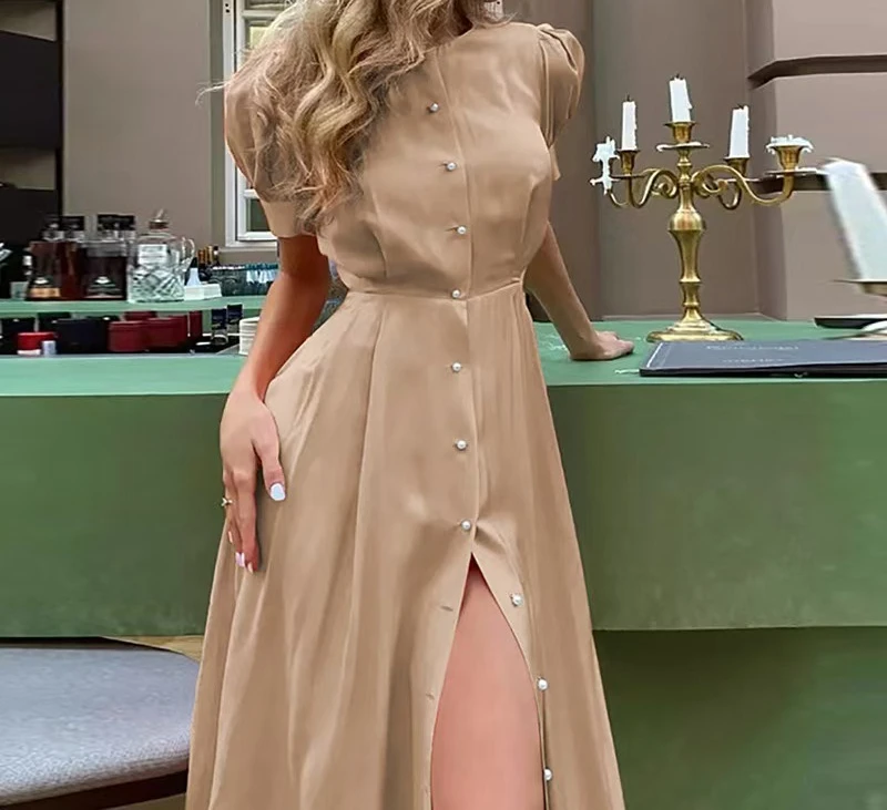 

2025 Women's New Cardigan Looks Slim and Elegant with A High Waisted Dress and Short Sleeves