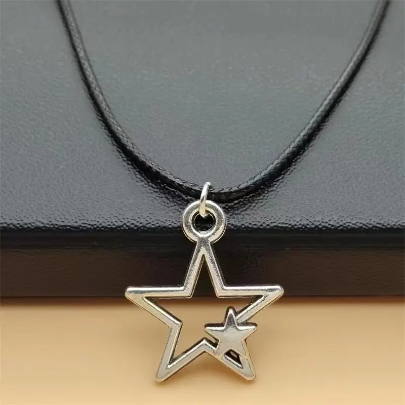 1pcs Vintage Pentagram Necklace Black Rope Necklace Personalized Fashion Alloy Star Pendant Jewelry Party Gift