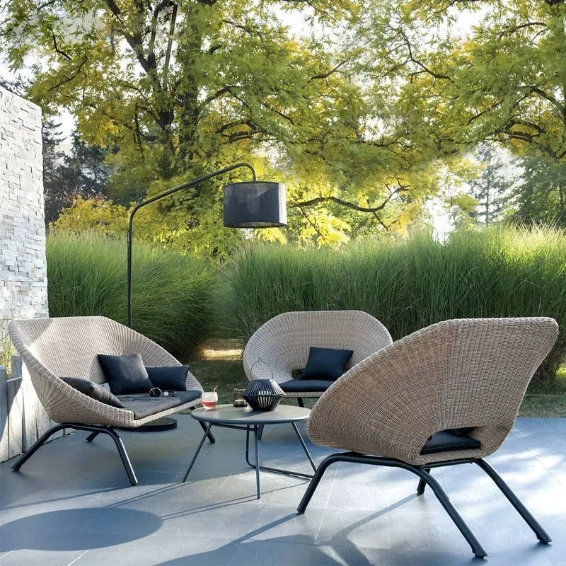 Minimalist Outdoor Rattan Sofa Set, Waterproof Lounge Chair, Wicker Patio Furniture Combination for Garden Balcony Homestay