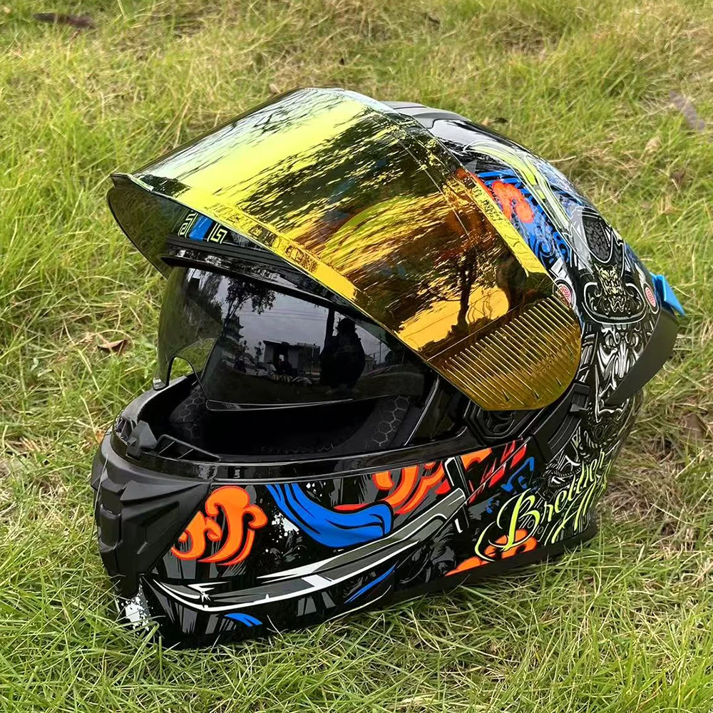 Glossy Motorcycle Helmet with Blue Lettering and Geometric Print in Mecha Style, Dual-Layer Visor Flip-Up Helmet for Men, Chinese Style Full-Face Motorcycle Helmet, Personalized Large Helmet for Men, Suitable for All Seasons, Removable Inner Liner