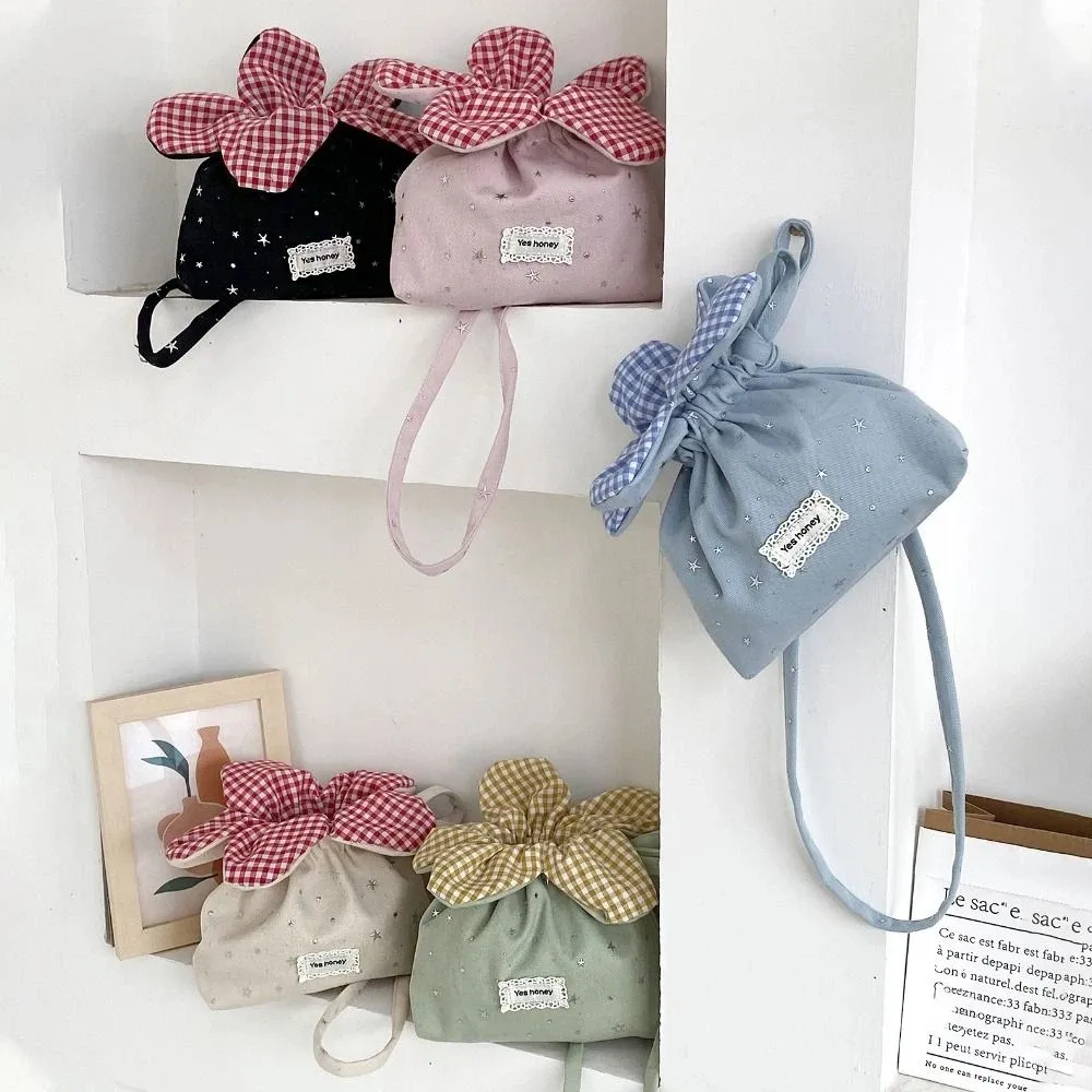 

Bundle Pocket Flower Drawstring Crossbody Bag Korean Style Plaid Canvas Shoulder Bag Cute Portable Flower Handbag Storage Bag