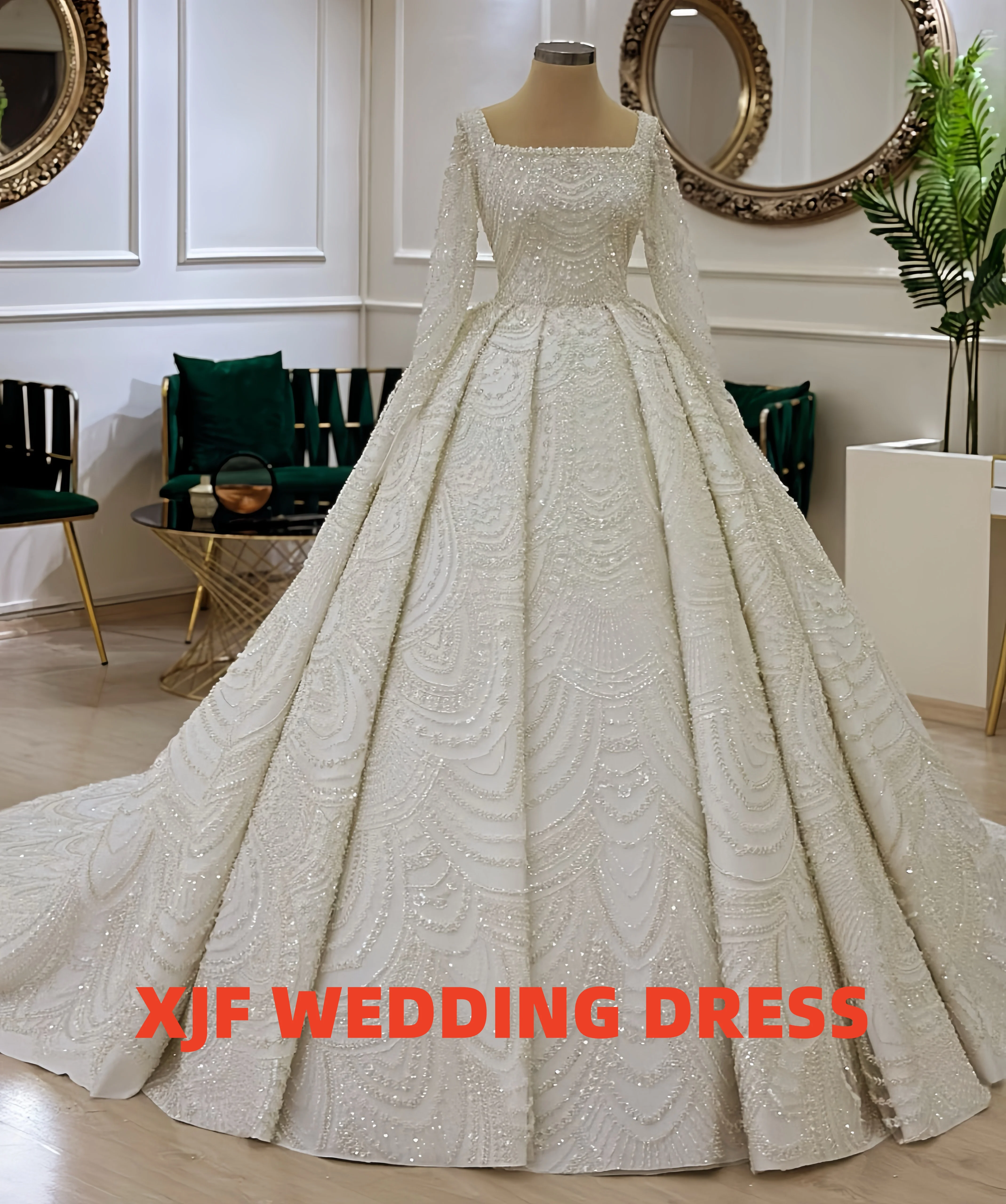 فستان زفاف فاخر بأكمام طويلة ورقبة على شكل حرف v وأكمام طويلة من أماندا نوفيا فيستدوس دي نوفيا أماندا #1