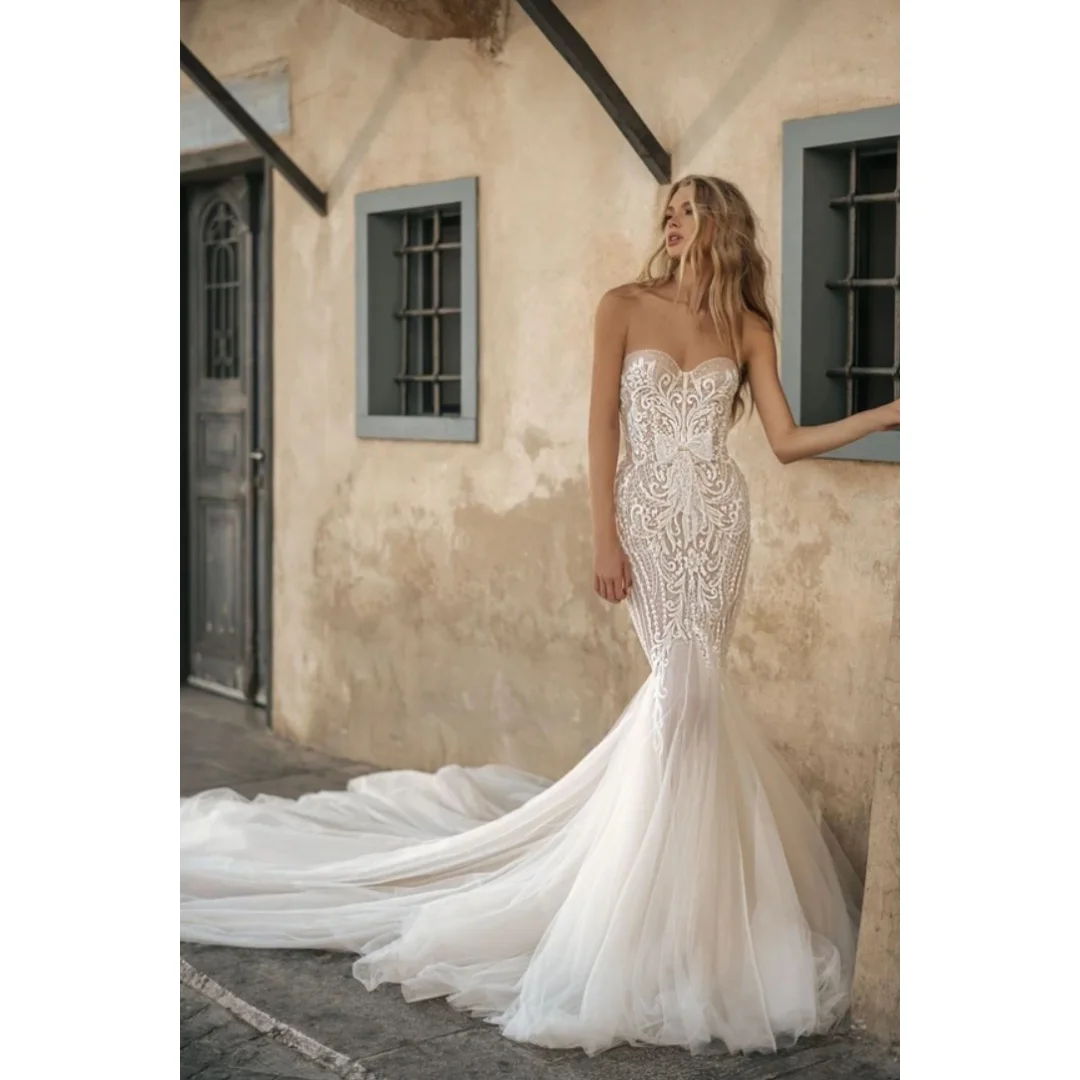 Custom Strapless Sweetheart Mermaid Wedding Dress Sheer Lace Bodice Low Back Tulle Skirt Bridal Gown With Extra Long Train