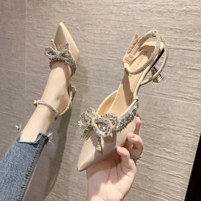 New Fashion Rhinestone Fine Heel Sandals Women Cute Pointed Crystal Fairy Wind Bow Tie Diamond High Heels Baotou Sandals 2024