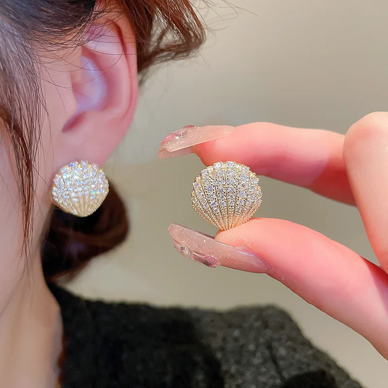 New Fashion Trend Unique Design Elegant Delicate Light Luxury Zircon Shell Scalloped Earrings Women Jewelry Party Premium Gift