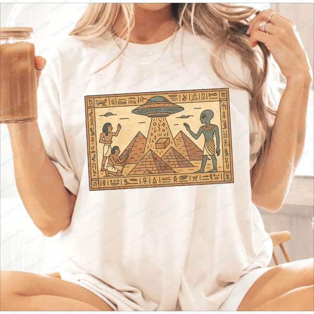 Funny Conspiracy UFO Aliens Lovers T-Shirt Casual Fashion Loose Harajuku Hip Hop Punk Man Streetwear Cotton Summer Women Tees view 2