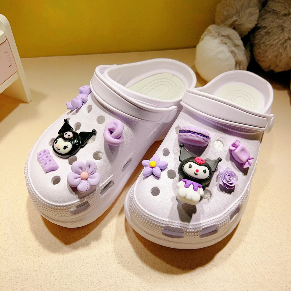 รองเท้าแตะรูปการ์ตูน kouromi ของ3D ขนาดเล็กอุปกรณ์ตกแต่งรองเท้าแบบทำมือสำหรับกระเป๋าใส่ของตกแต่งรองเท้าของขวัญสำหรับเด็กๆ