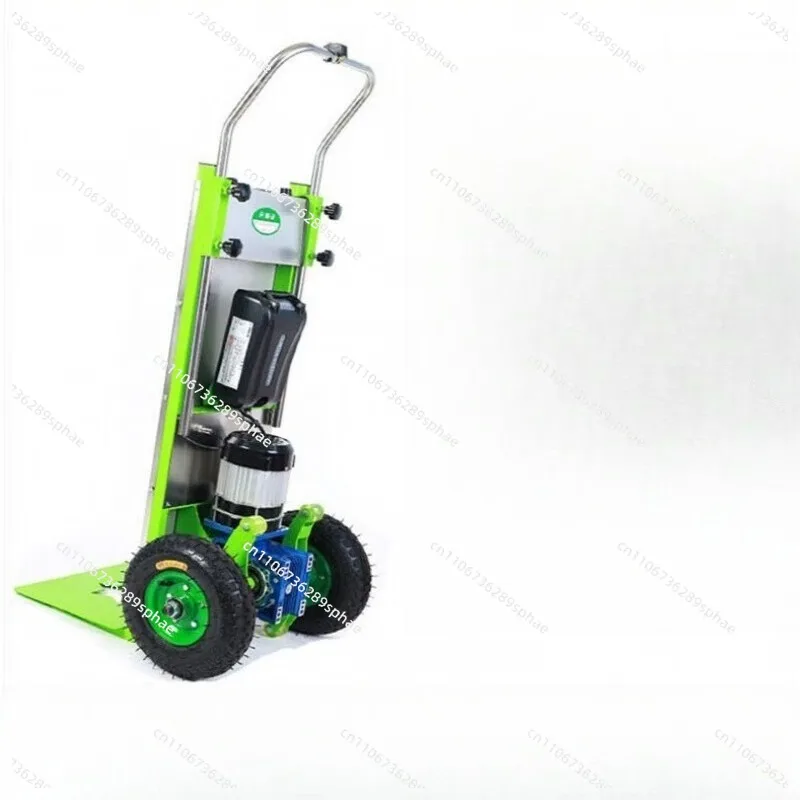 Elevator truck for transporting and loading electrical appliances and building materials. It is a powerful tool that makes it ea