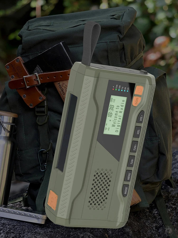 

Портативное DAB/FM-радио с функцией зарядки, аварийное радио с ручным динамо-генератором, фонариком, Bluetooth-колонкой и солнечной панелью для экстренных ситуаций