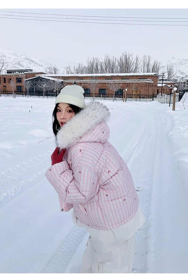 Korean Striped Bow Pattern Cropped Padded Jacket for Women Winter Hooded Coat with Faux Fur Collar Woman Sweet Thick Warm Parkas