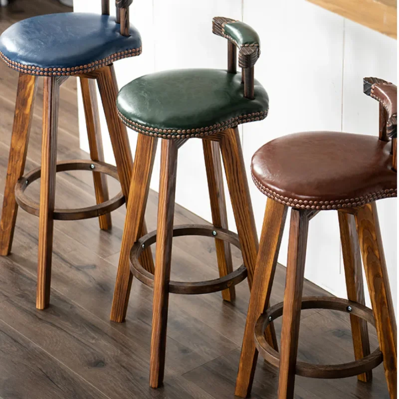 Durable Solid Wood Bar Chair, Rotatable Counter Stool with Rivet Decoration, Heavy Duty Pub Seat, Sturdy Timber, 200kg Capacity