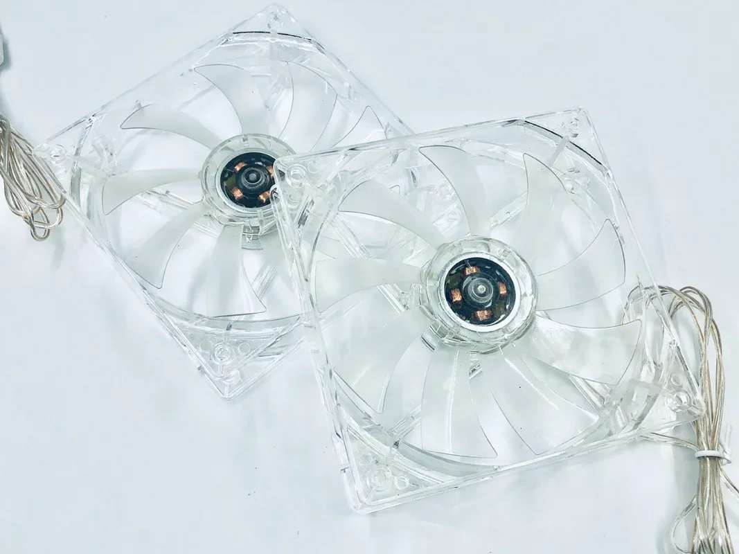 8cm USB Colorful Light Transparent Cooling Fan 5V CPU Cooling Fan for PC Computer USB Colorful Light Transparent Cooling