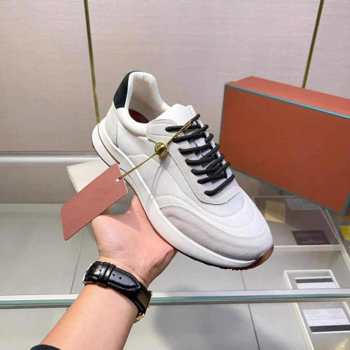 Luxe Heren Retro Running Shoes Casual Sneakers Leder Mesh Chunky Trainers Comfortabele Veelzijdige Dad Shoes Dagelijks Wandelen 2026 Nieuw