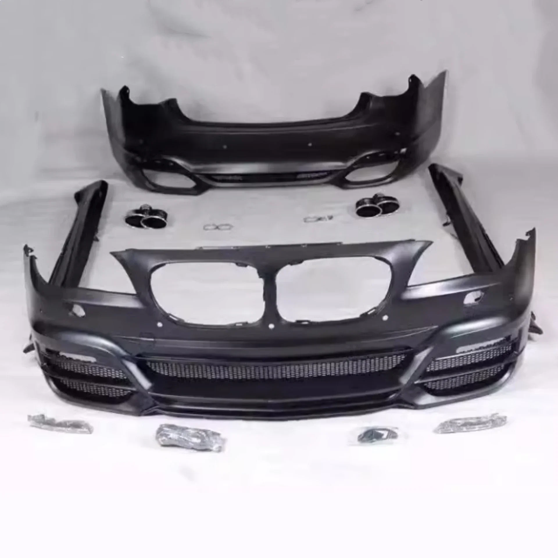 

Unpainted Front Rear Bumper Side Skirt for BMW 7 Series F01 2009-2016 Modified New Style Body Kit Car Accessories