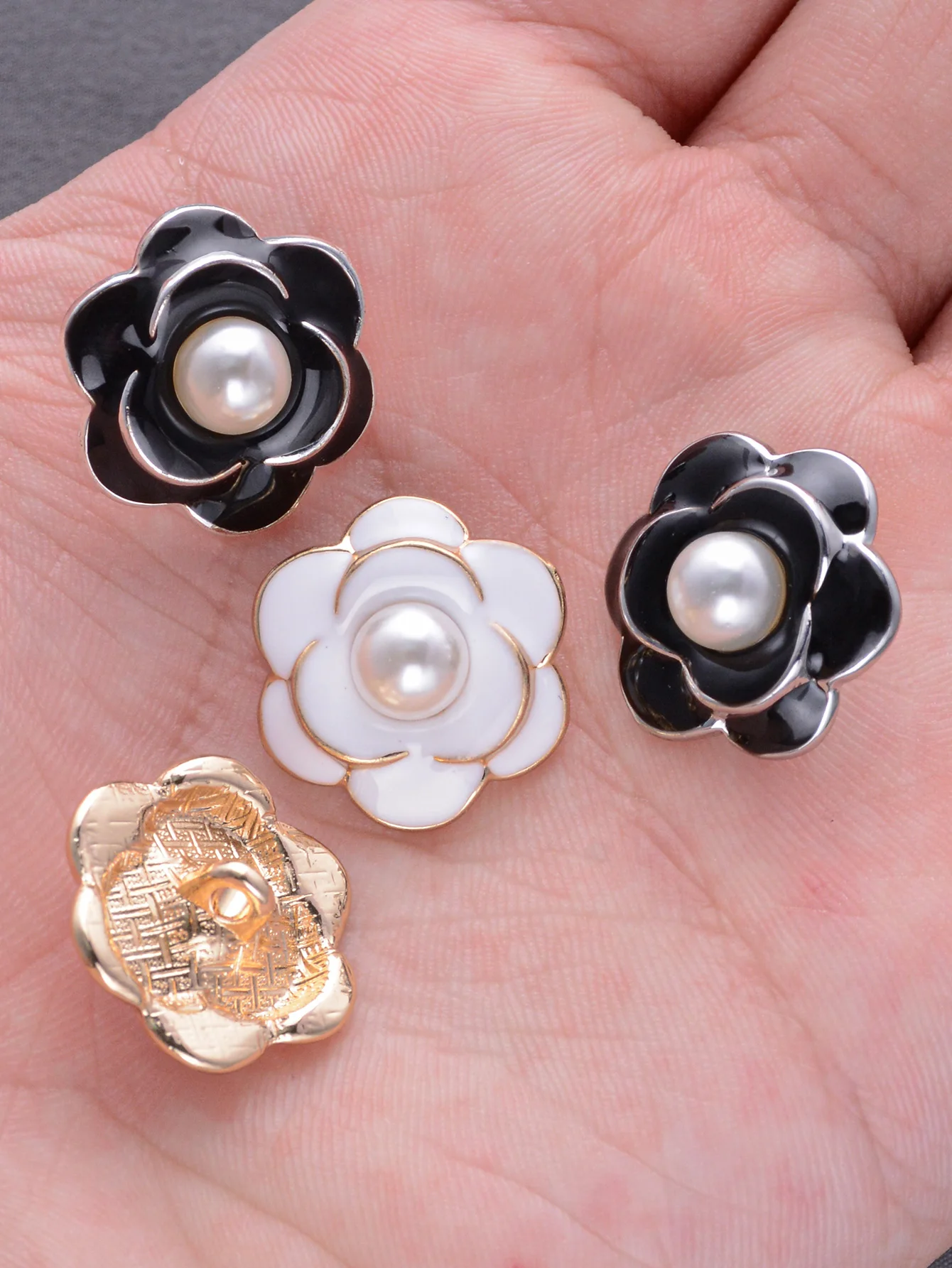 5pcs alloy pearls Rhinestones Buttons Multi-color Creative Camellia  Jewelry Earrings hair crafts, DIY jewelry accessories