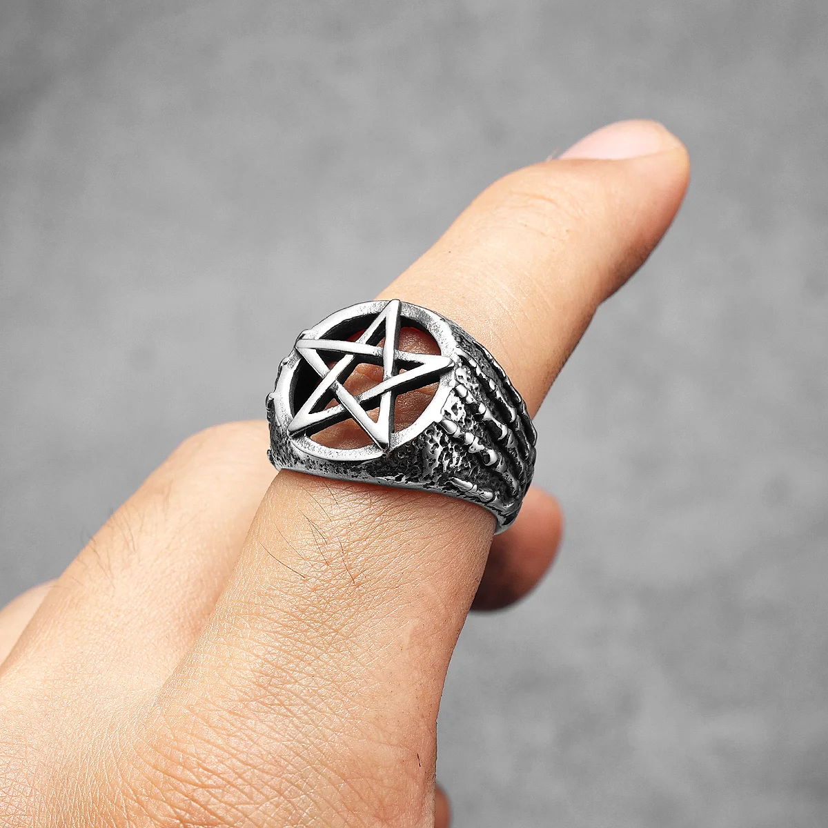 Hand Bones Pentagram Seal Men Rings Stainless Steel Women Jewelry Vintage Punk Cool Stuff Fashion Accessories Gift Wholesale