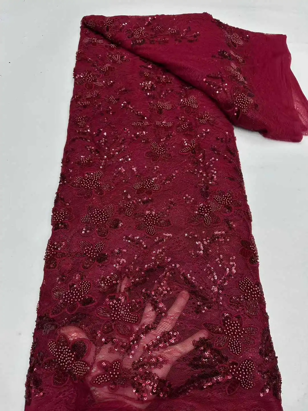 

Роскошная африканская кружевная ткань 2026 года, винный тюль, 5 ярдов, тяжелое нигерийское кружево с бисером и пайетками для вечерних и свадебных платьев
