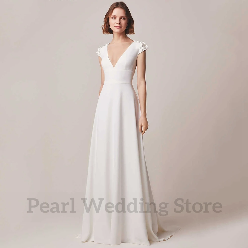 Short Sleeve V Neck Wedding Dress Handmade Flower Decoration Sexy Backless Romantic Bride and Floor Robe Bridal Marriage Gowns