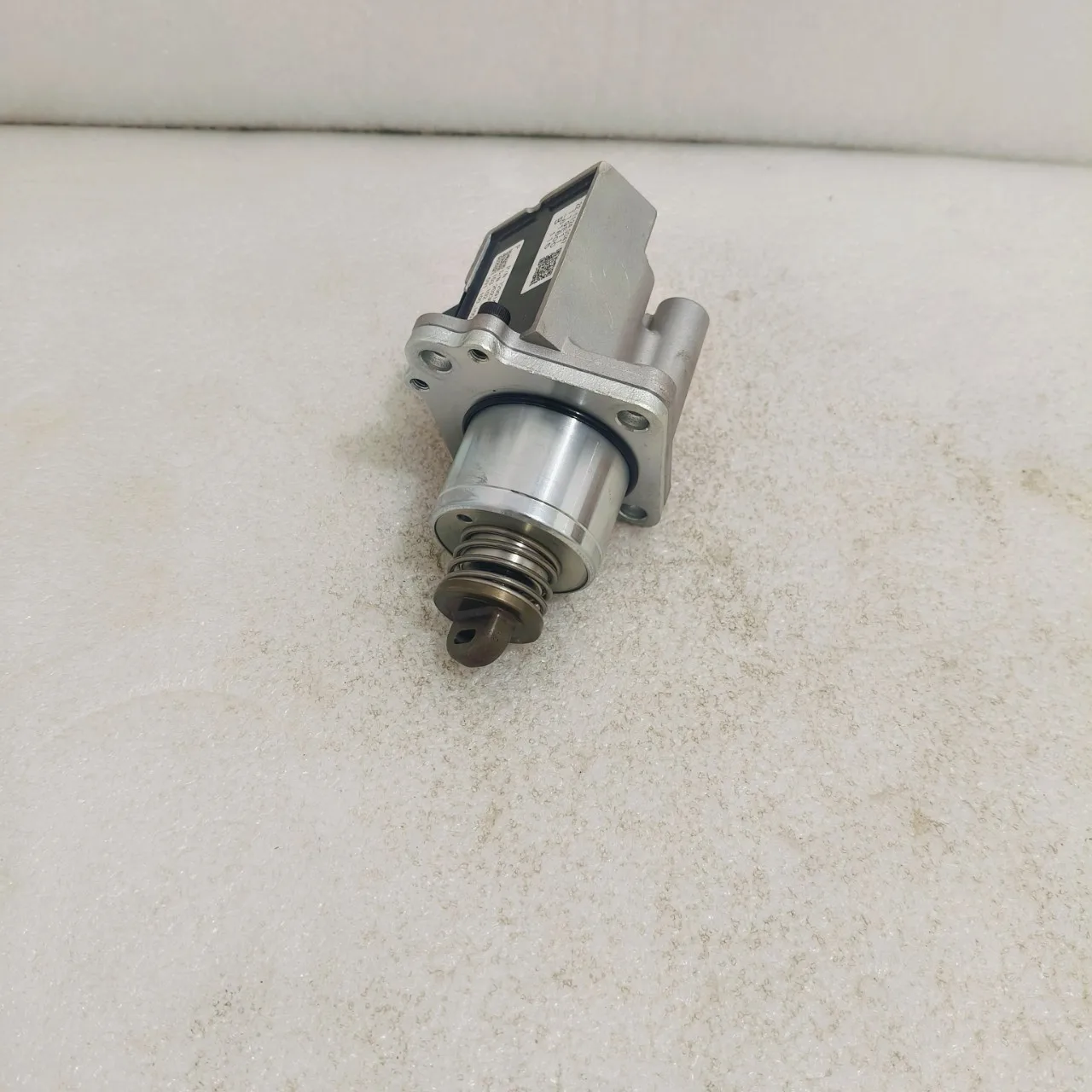 

Excavator Accessory Actuator Assembly 729974-51300