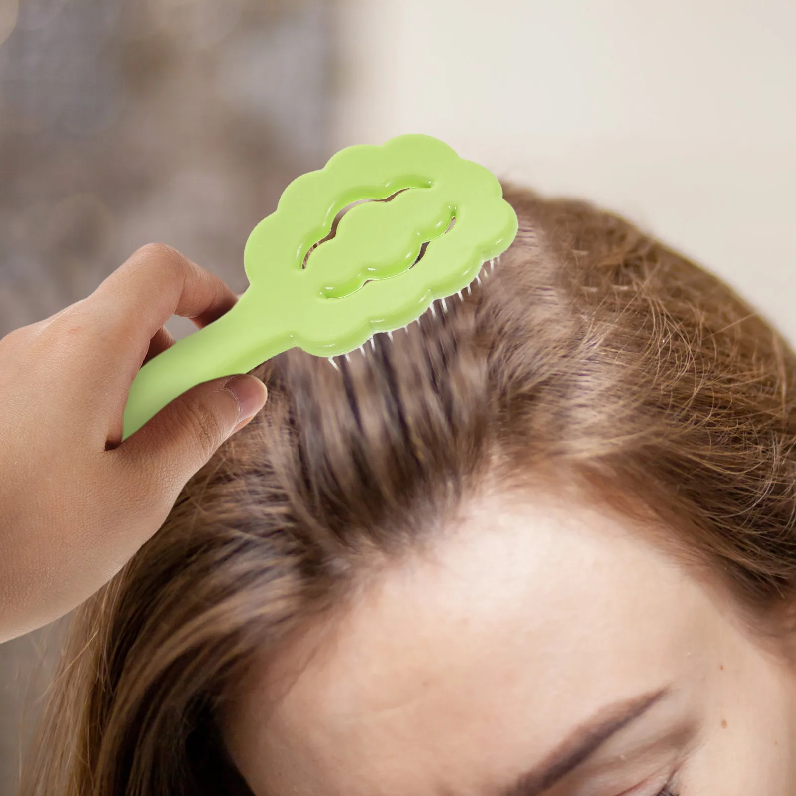 

Щетка для распутывания волос с мультяшным облаком, светло-зеленая, безболезненный инструмент для массажа кожи головы для детей, вьющаяся, густая, влажная, сухая щетка для волос