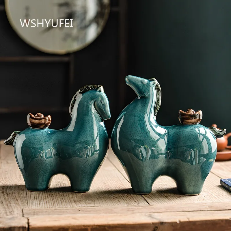 Blue and White Porcelain Horse Figurines Crackle Glaze Ceramic Statues with Ingot Vintage Chinese Style Tabletop Decor Ornaments