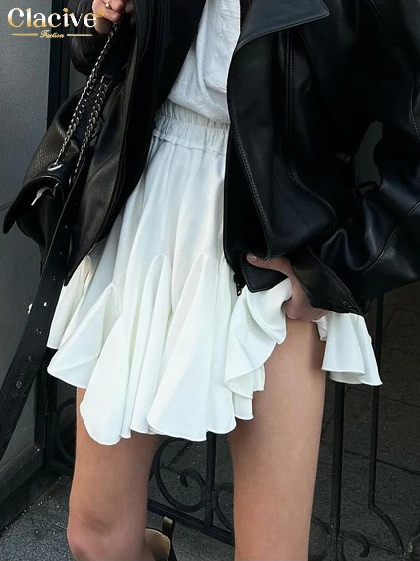 

Clacive Casual Loose White Women's Skirt 2024 Fashion High Waist Mini Skirts Elegant Classic Pleated Skirt Female Clothing