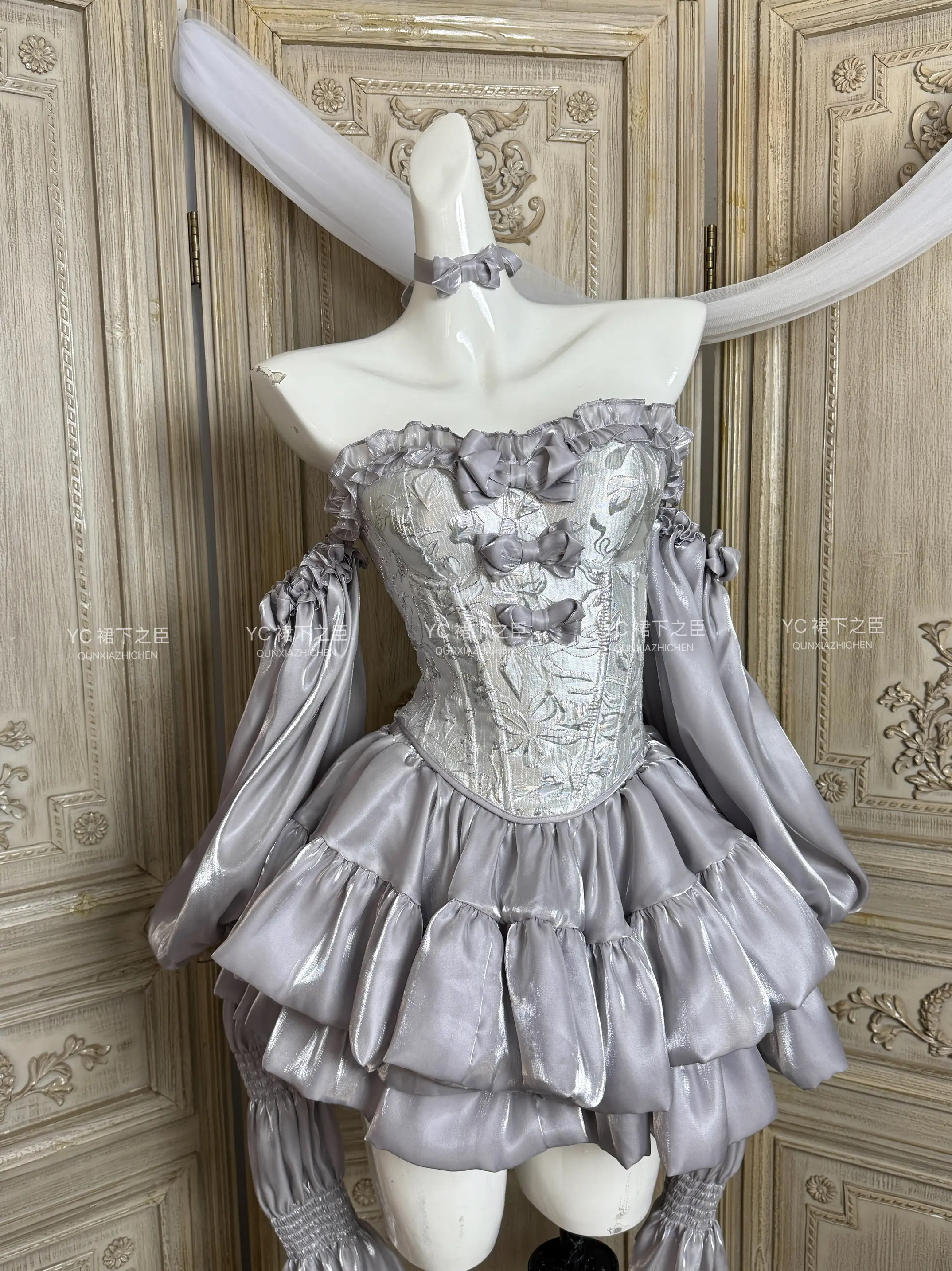 Original Silver White Off Shoulder Sexy Sleeveless Strapless Tube Top Dress High Waist Fishbone Princess Birthday Trailing Dress