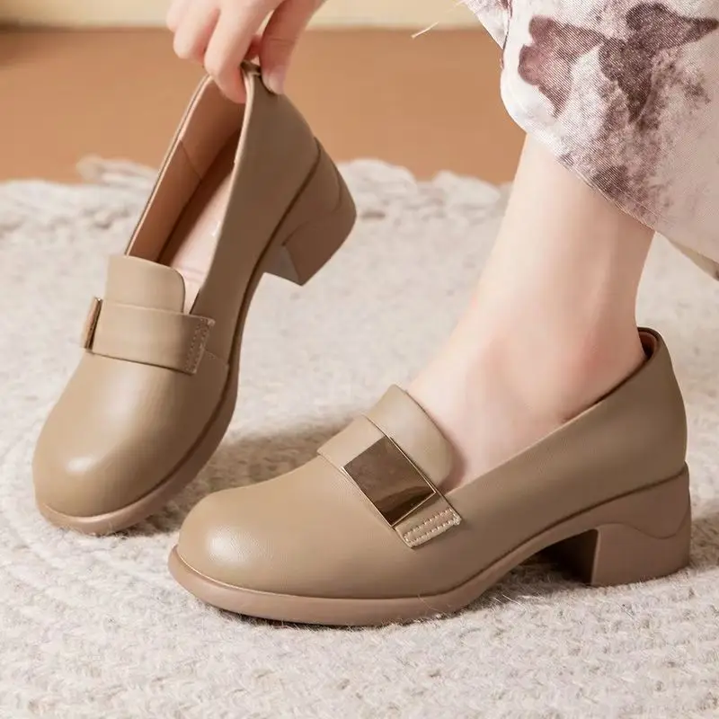 

Женские туфли-лоферы из натуральной кожи на толстом каблуке, нюдовые, с мягкой подошвой, круглым носком, без застежки, весна-осень, новые, легкие, на высоком каблуке