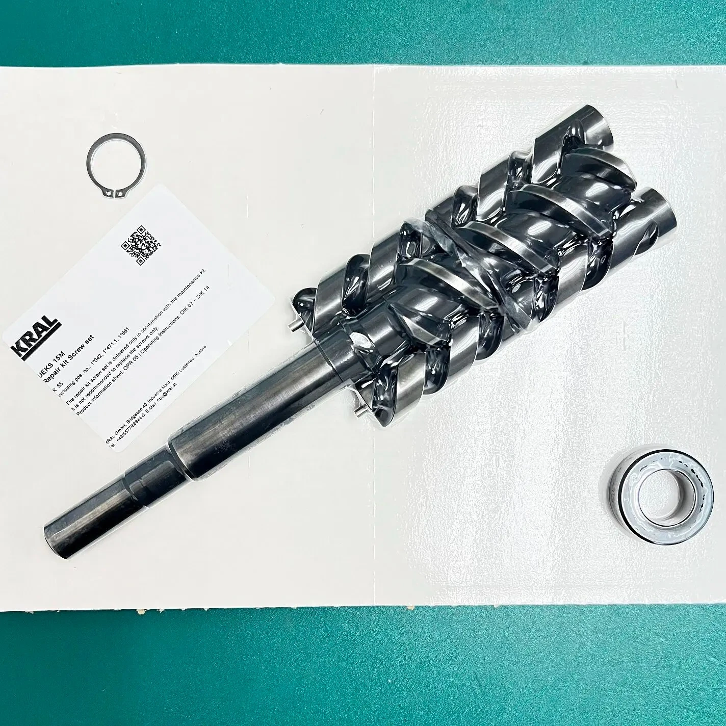 Kit de Reparación UEKS 15M para Tornillos de Tres Puntas/KRAL/K55