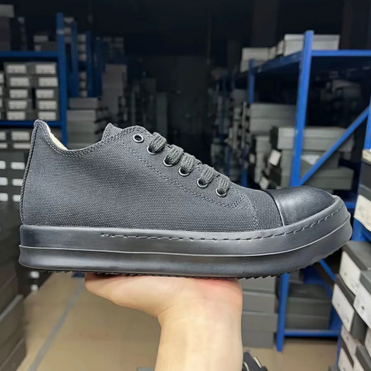 

R-o Design Men Shoe Women Sneakers Full Black Canvas Low Top Shoe Luxury Casual Sneaker Thick Sole Lace Up Luxury Flat Shoes